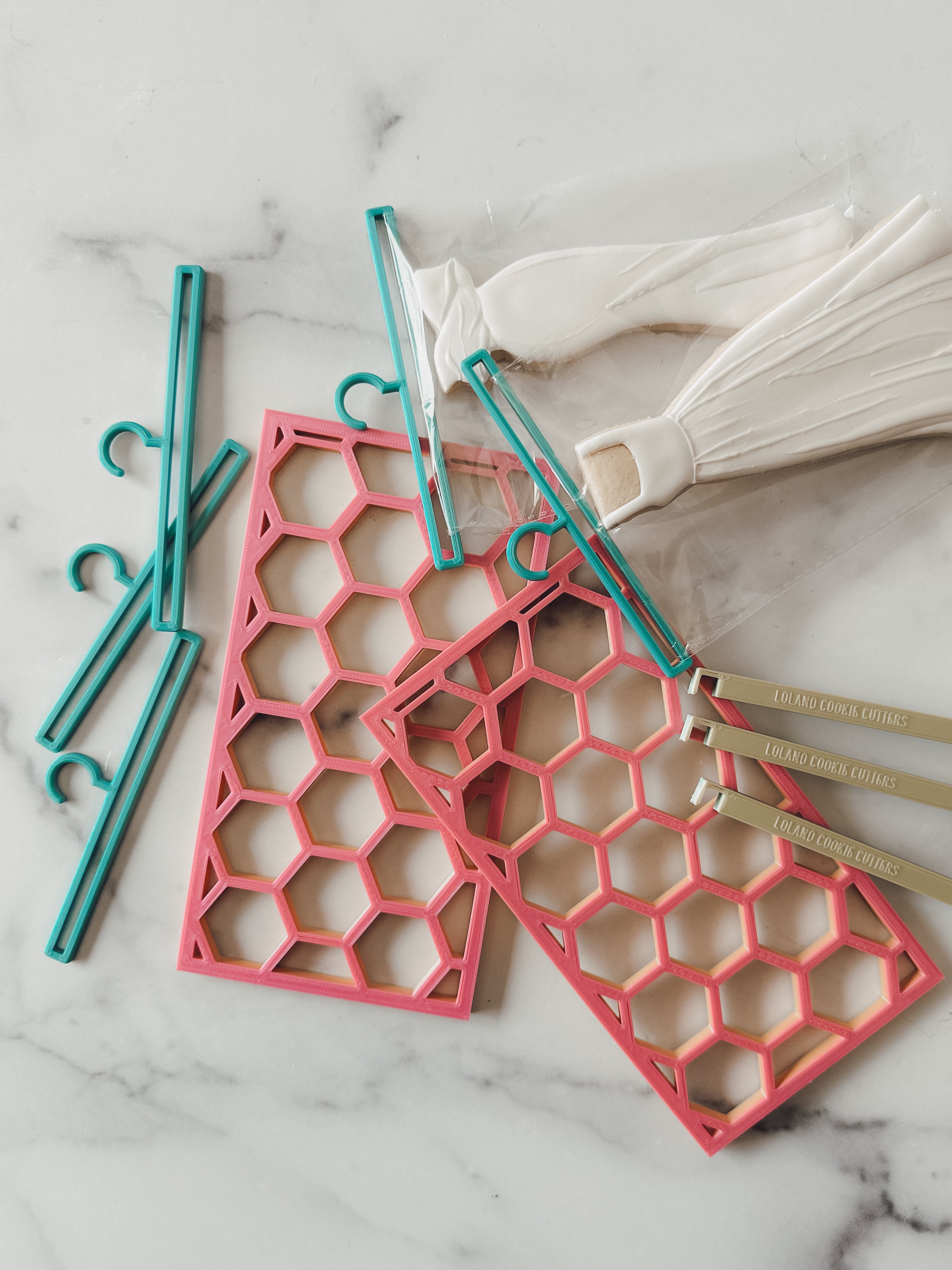 Cookie Cutter Display Rack XL Honeycomb Cookie Display Rack Kit STL Files – Lolano Cookie Cutters